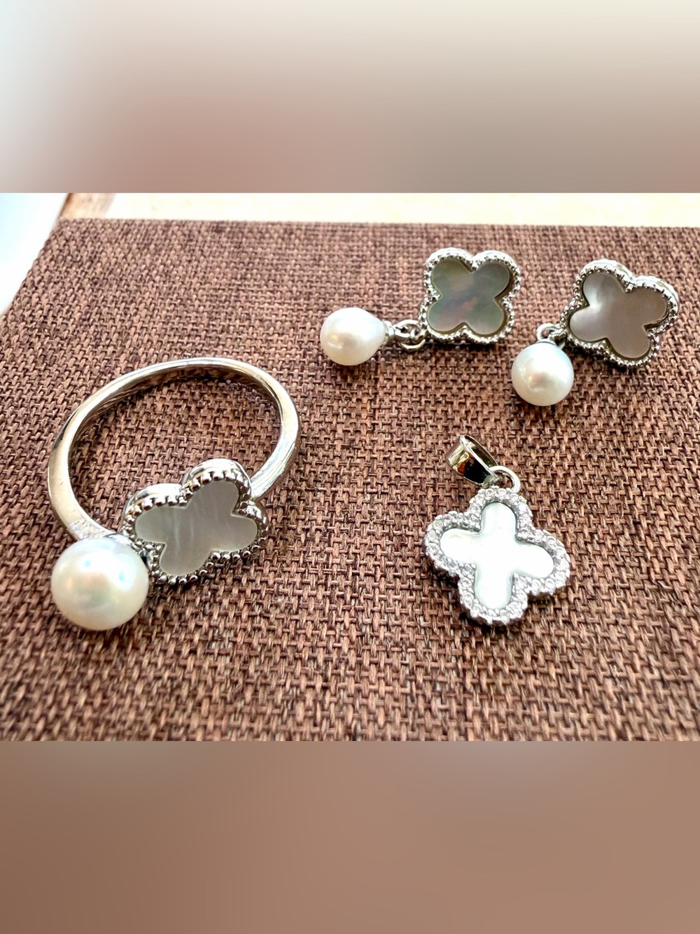 Silver Clover Mother-of-Pearl Pendant and Ring Set with Pearl Accents